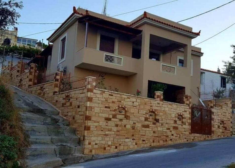 Gavrilis Apartments Nenita ภายนอก รูปภาพ