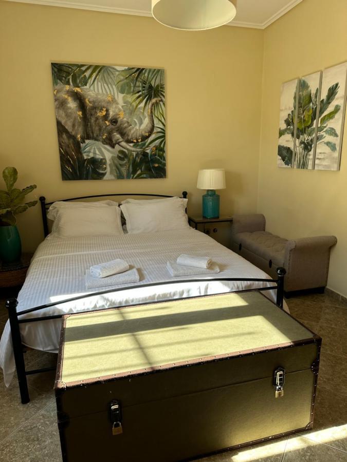 Gavrilis Apartments Nenita ภายนอก รูปภาพ