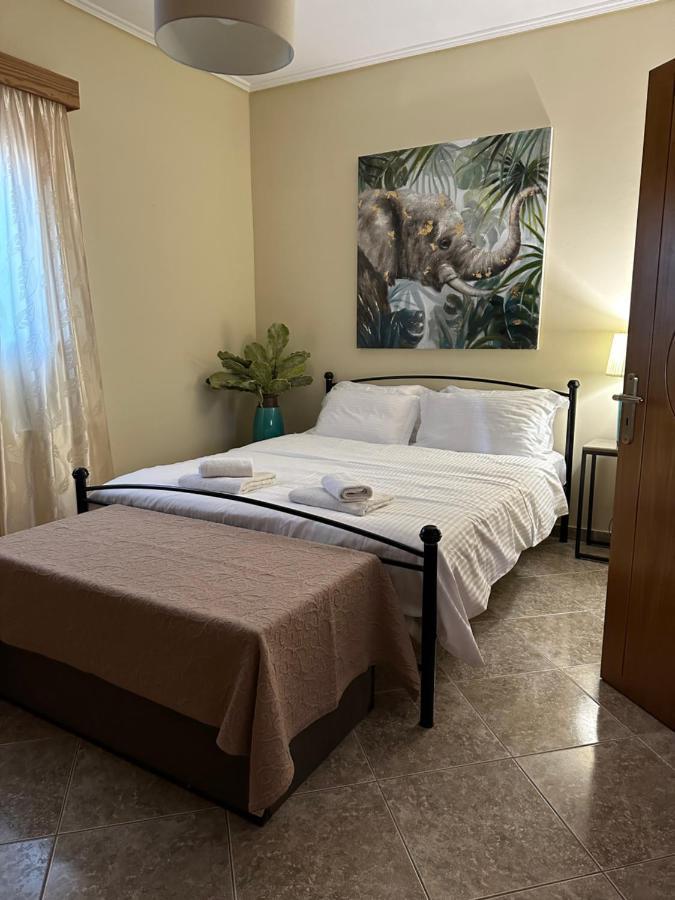 Gavrilis Apartments Nenita ภายนอก รูปภาพ